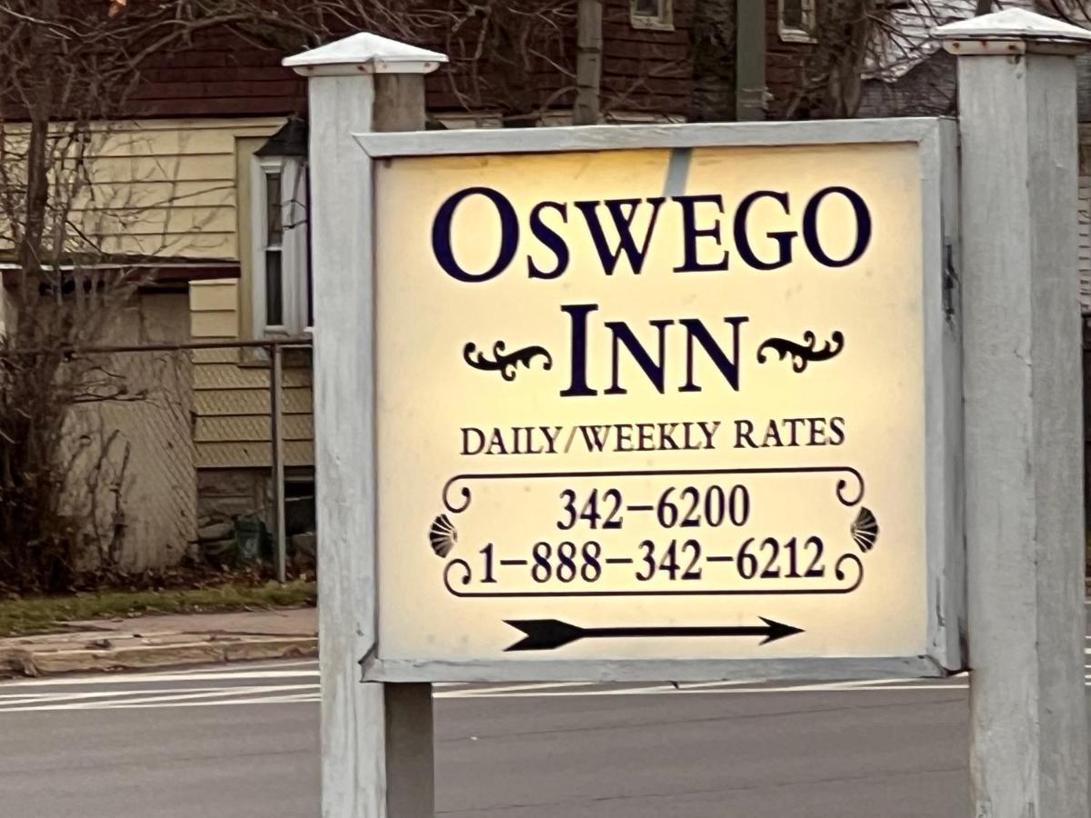 Oswego Inn Exterior photo